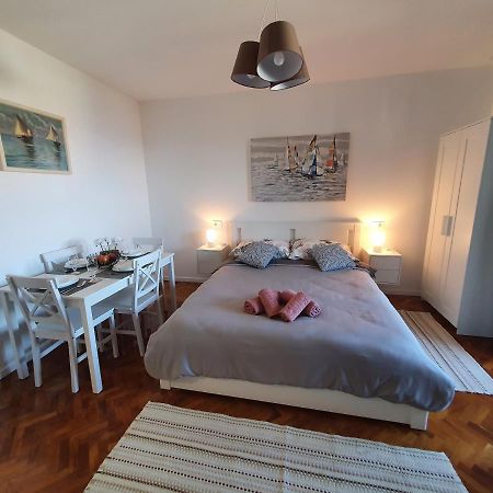 Studio Apartman Fredi Apartment Opatija Bagian luar foto
